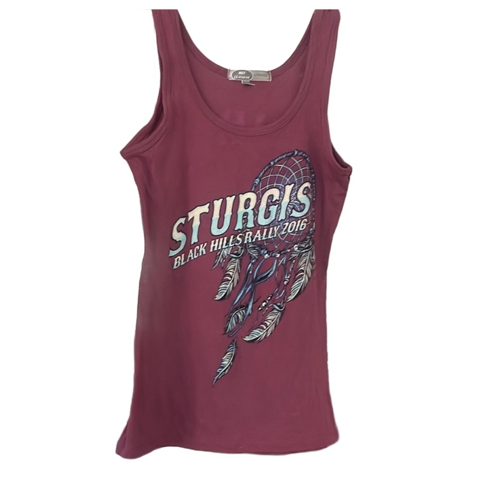 Fitted Pink Graphic Tank Top